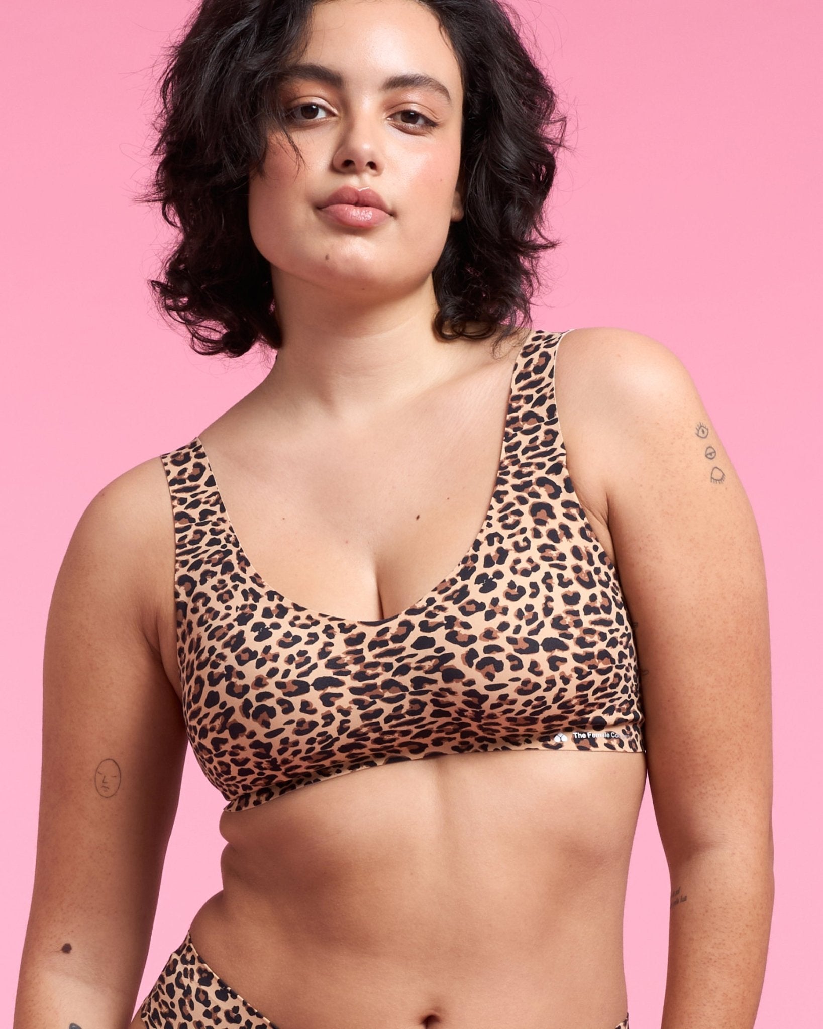 the-female-company-bralette-seamless-comfort-b-gelfreier-bh-mit-soft-touch-mikro image 8