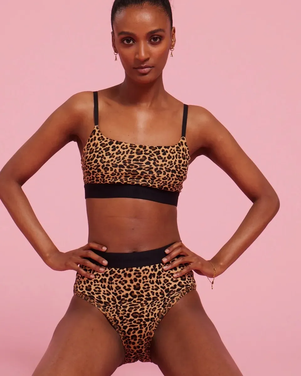 the-female-company-ultra-strong-high-waist-2-0-period-panty-leo-collection-basic image 1