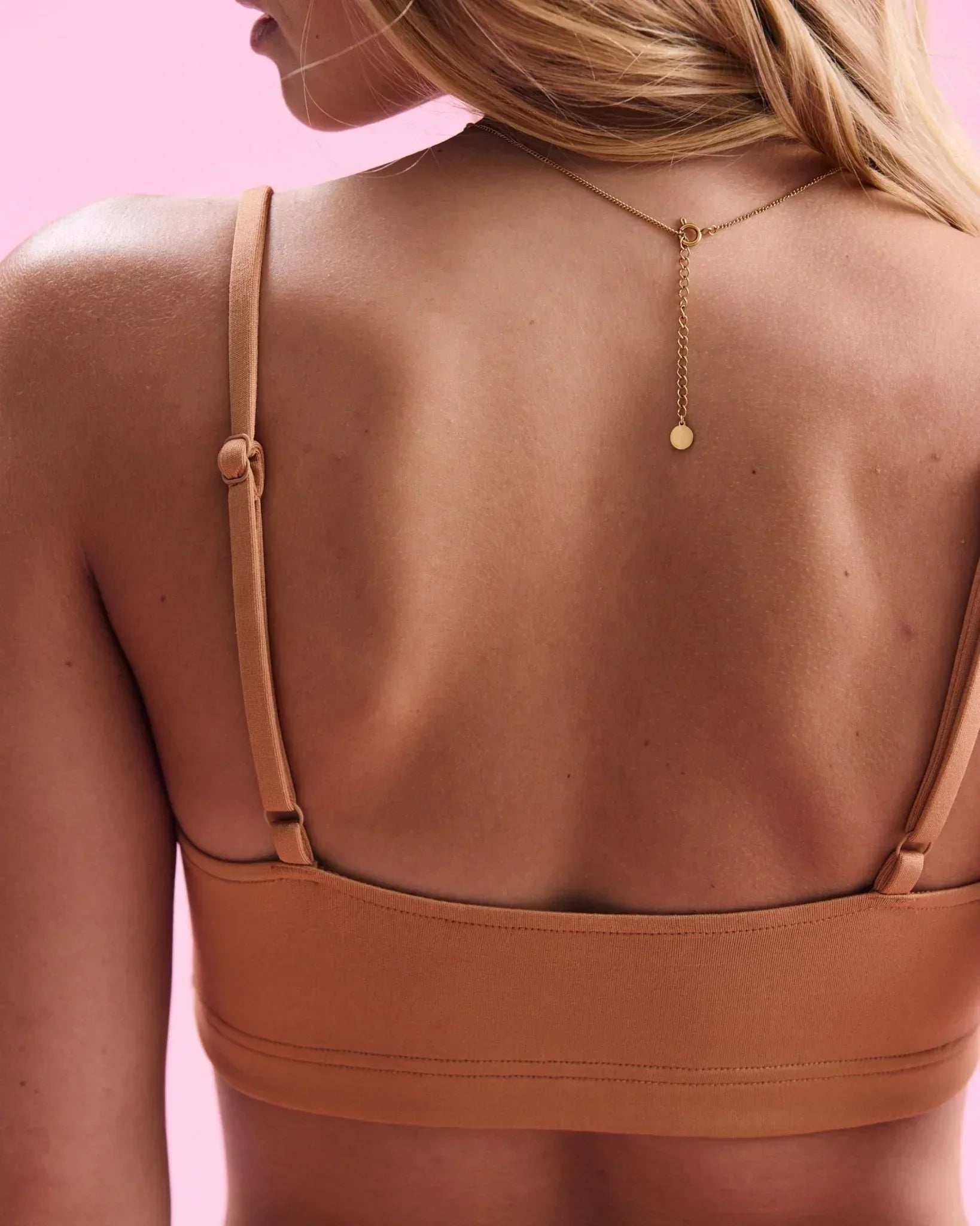 the-female-company-bralette-seamless-sienna image 6