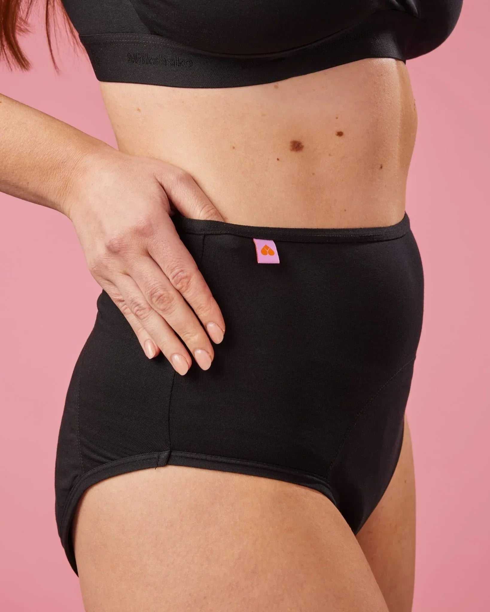 the-female-company-mammapanty-absorbierende-wochenbettunterw-sche-high-waist-bio image 7