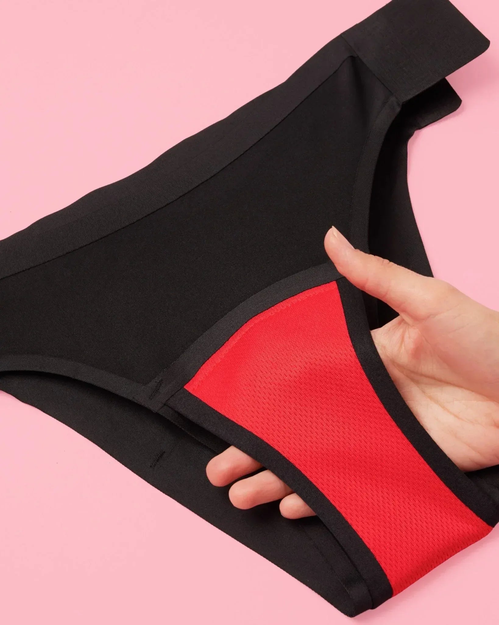 the-female-company-ultra-strong-slip-easy-change-seamless-period-panty image 7