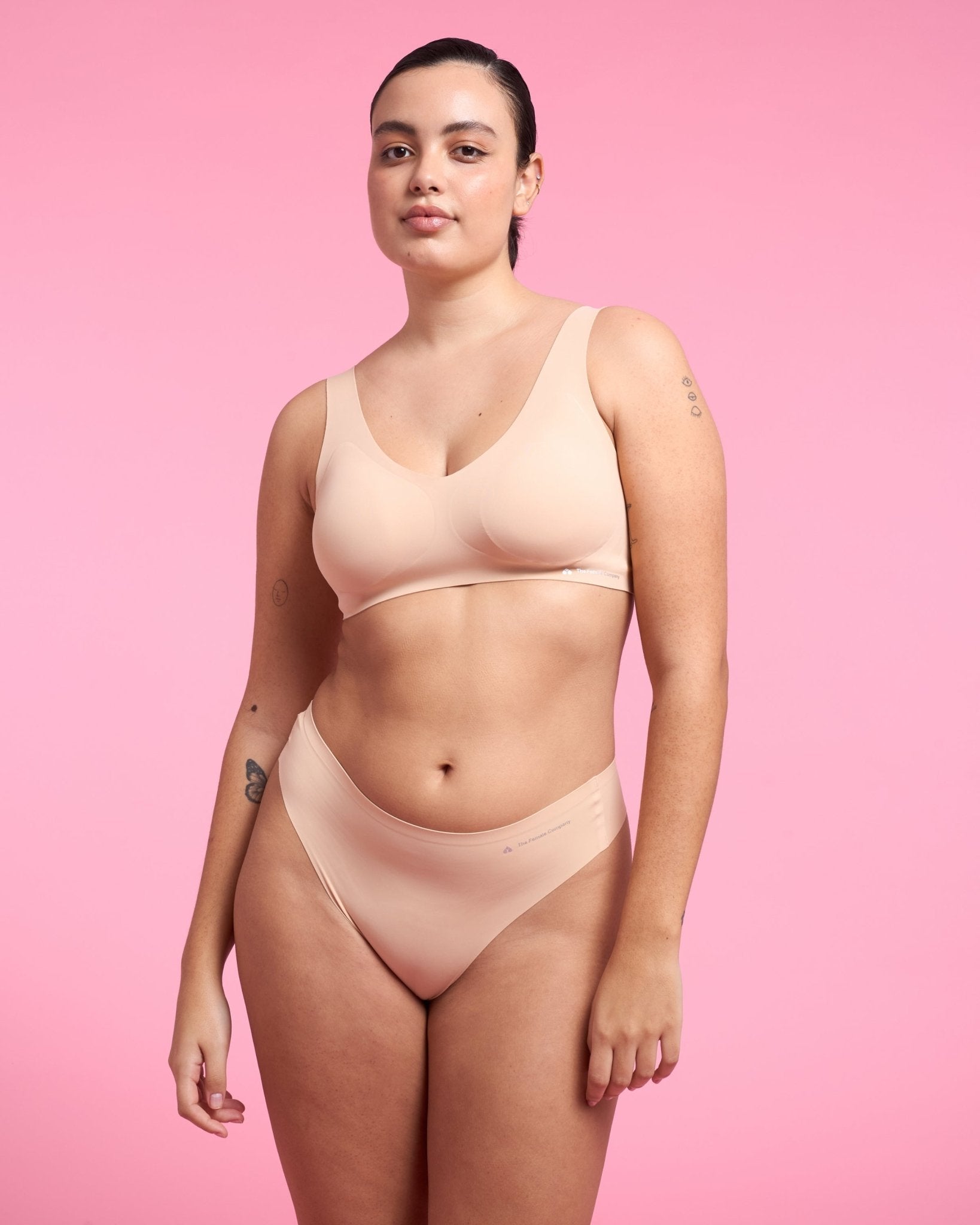 the-female-company-seamless-comfort-set-tanga-bralette-b-gelfrei-mit-herausnehmb image 3