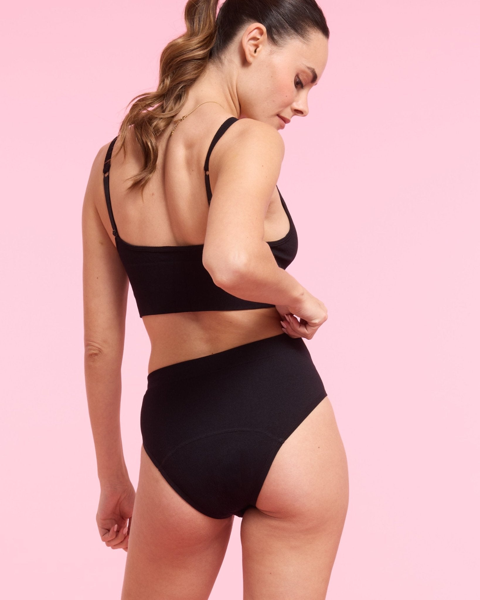 the-female-company-set-bralette-slip-seamless-ripp-unterw-sche image 3