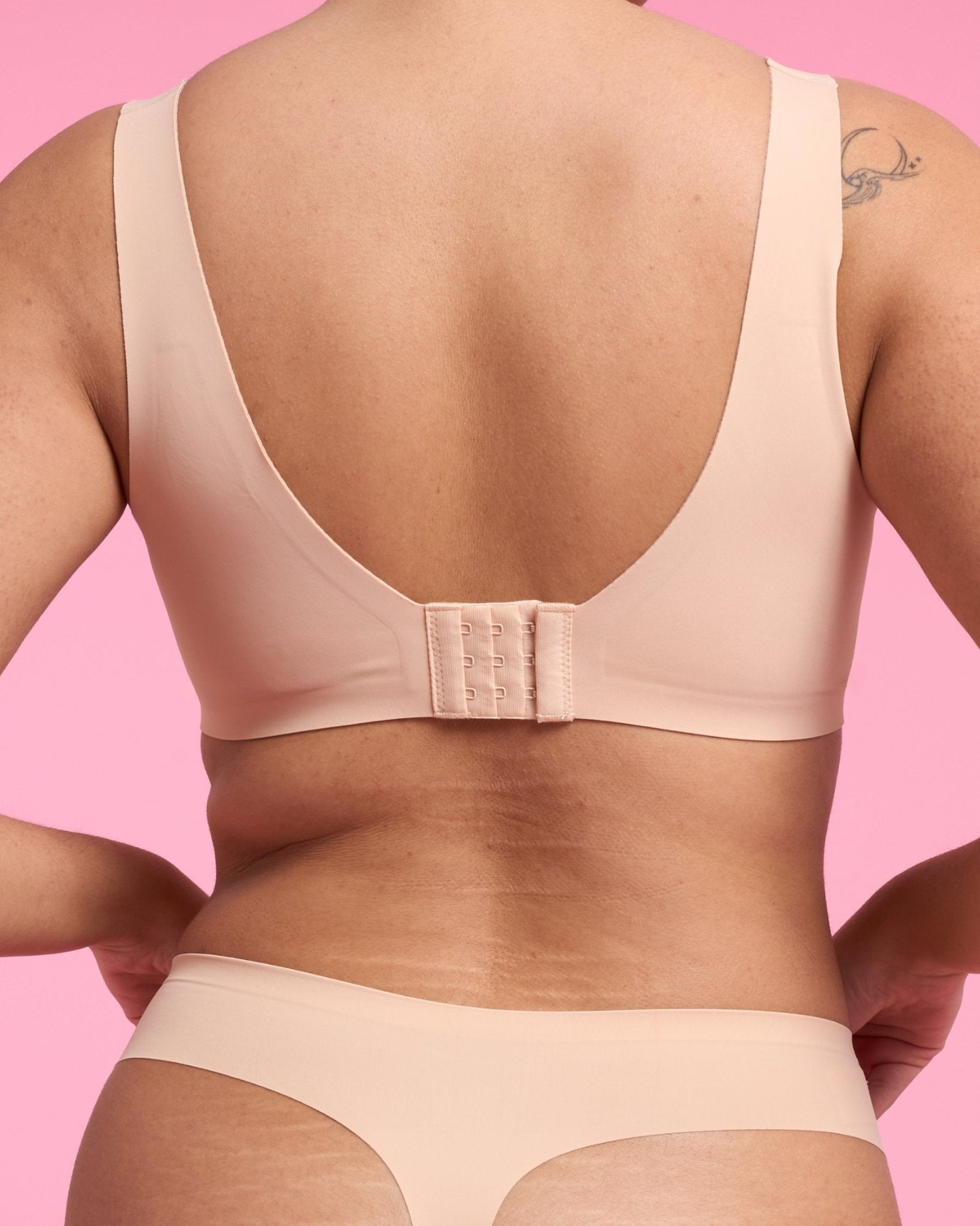 the-female-company-bralette-seamless-comfort image 6