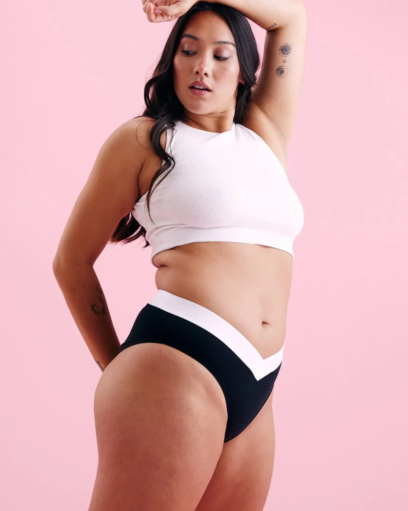 the-female-company-ultra-strong-period-slip-v-cut image 3