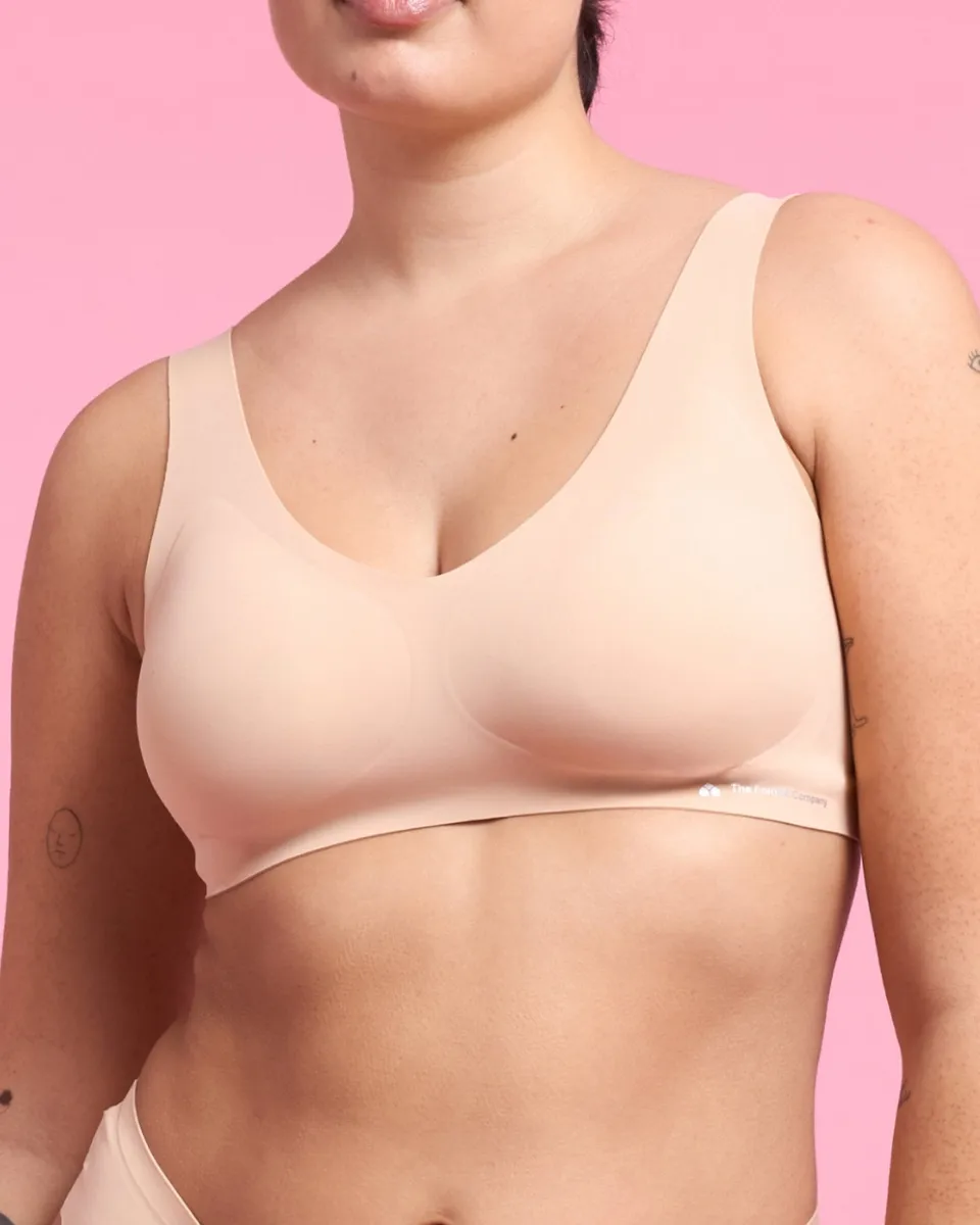 the-female-company-bralette-seamless-comfort image 1