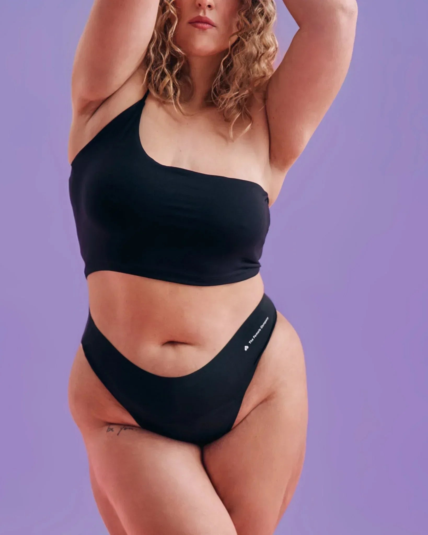 the-female-company-daysics-seamless-tanga-light image 5