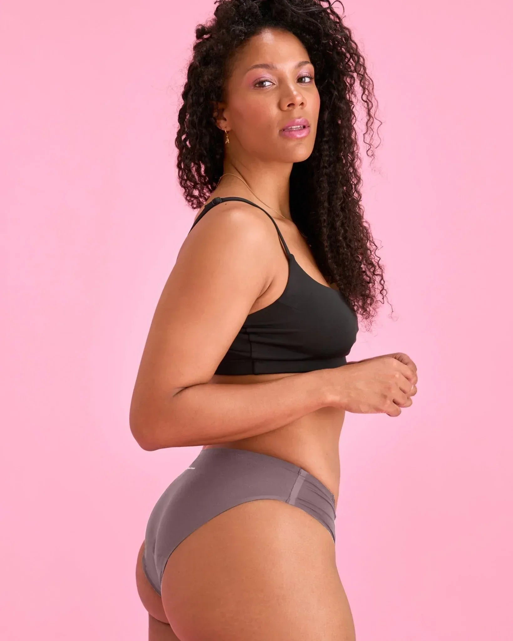 the-female-company-ultra-strong-slip-seamless-lace-dunkles-mauve-period-panty-mi image 4