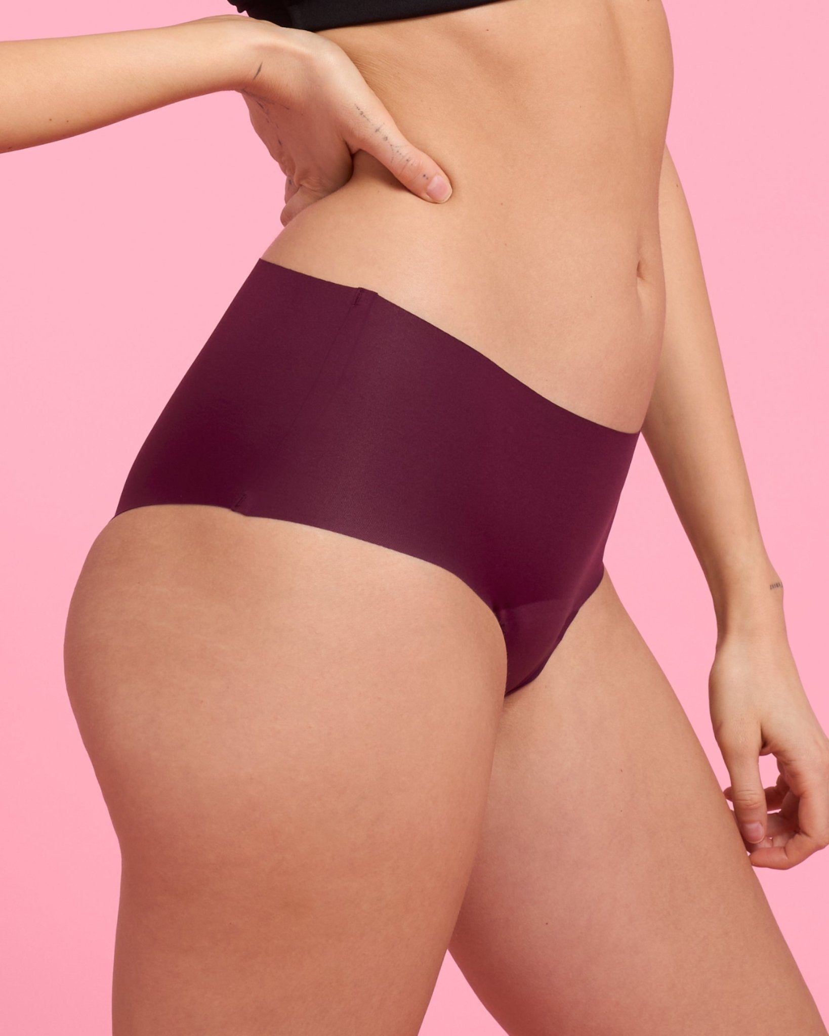 the-female-company-extra-strong-hipster-seamless-period-panty-in-advanced-qualit image 6