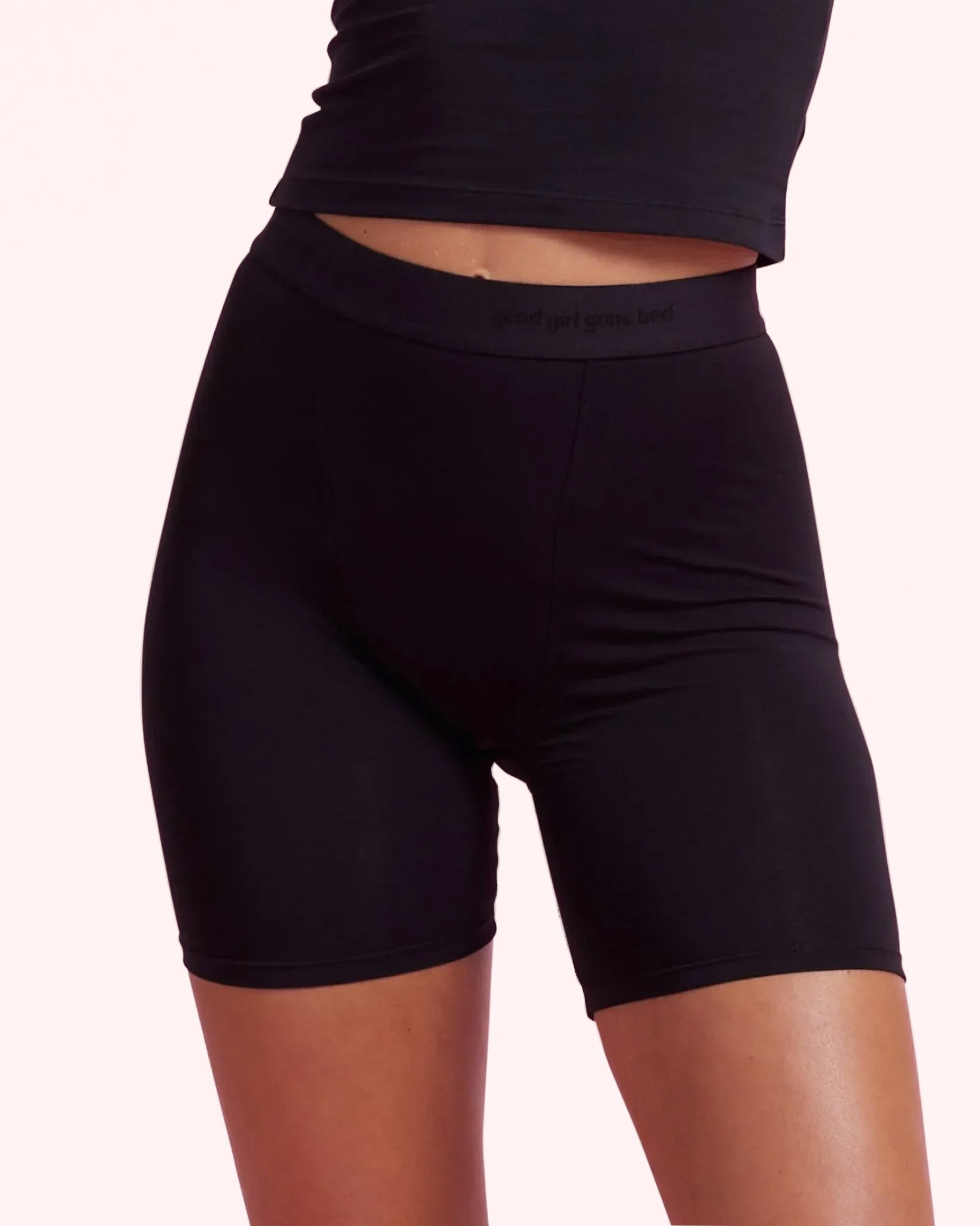 the-female-company-sleep-long-shorts-extra-strong-period-shorts image 4