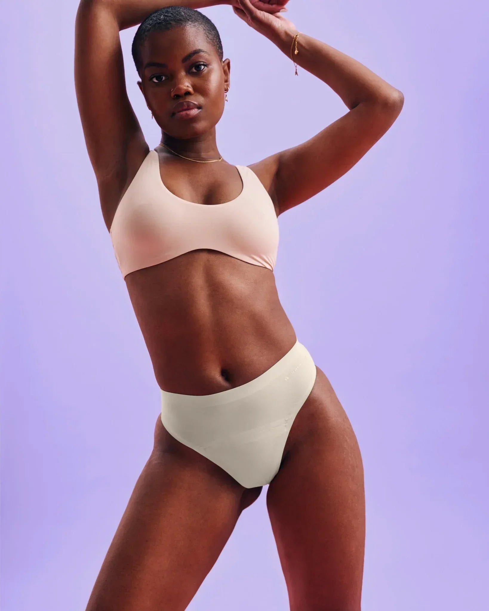 the-female-company-daysics-tanga-light-seamless-offwhite-fluid-protection image 2