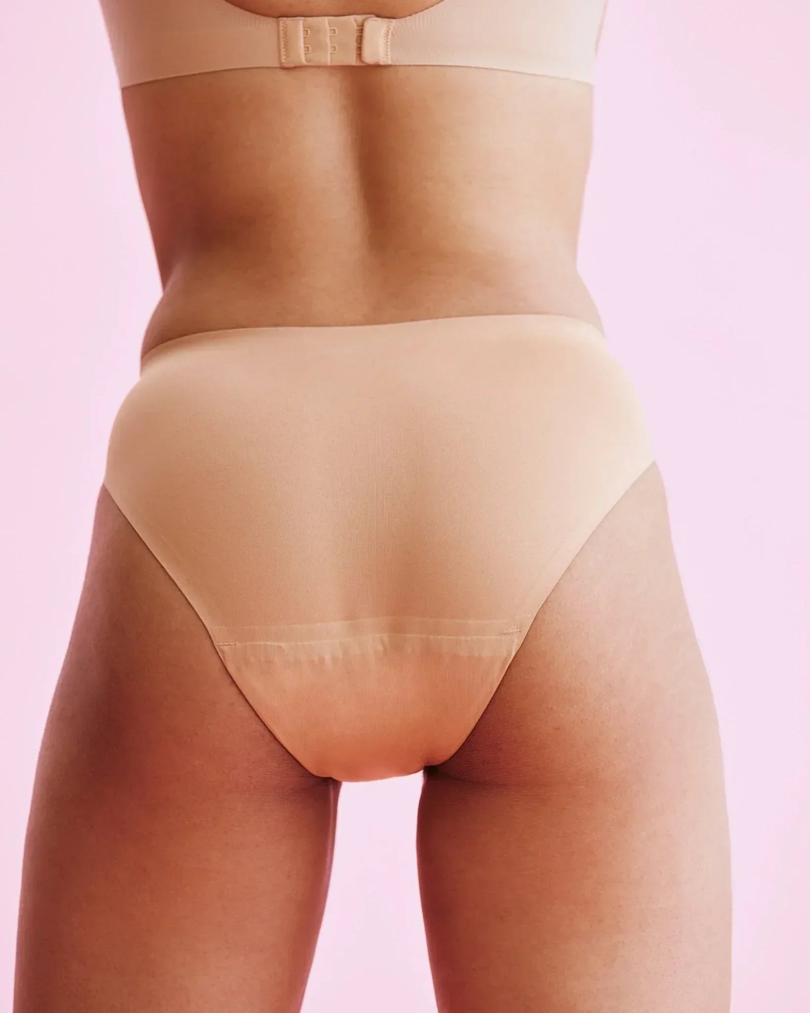 the-female-company-extra-strong-slip-seamless-1-0-sienna image 8