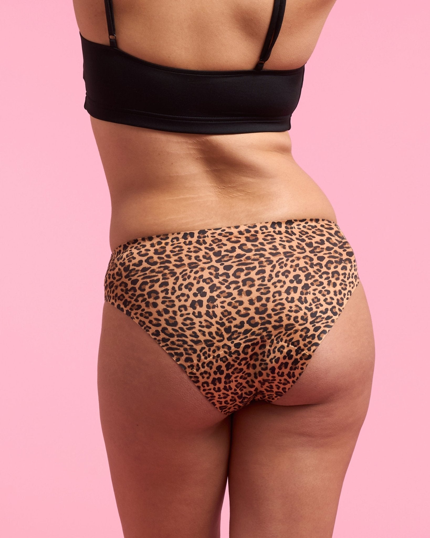 the-female-company-extra-strong-slip-period-panty-seamless-naked-leo-look image 4