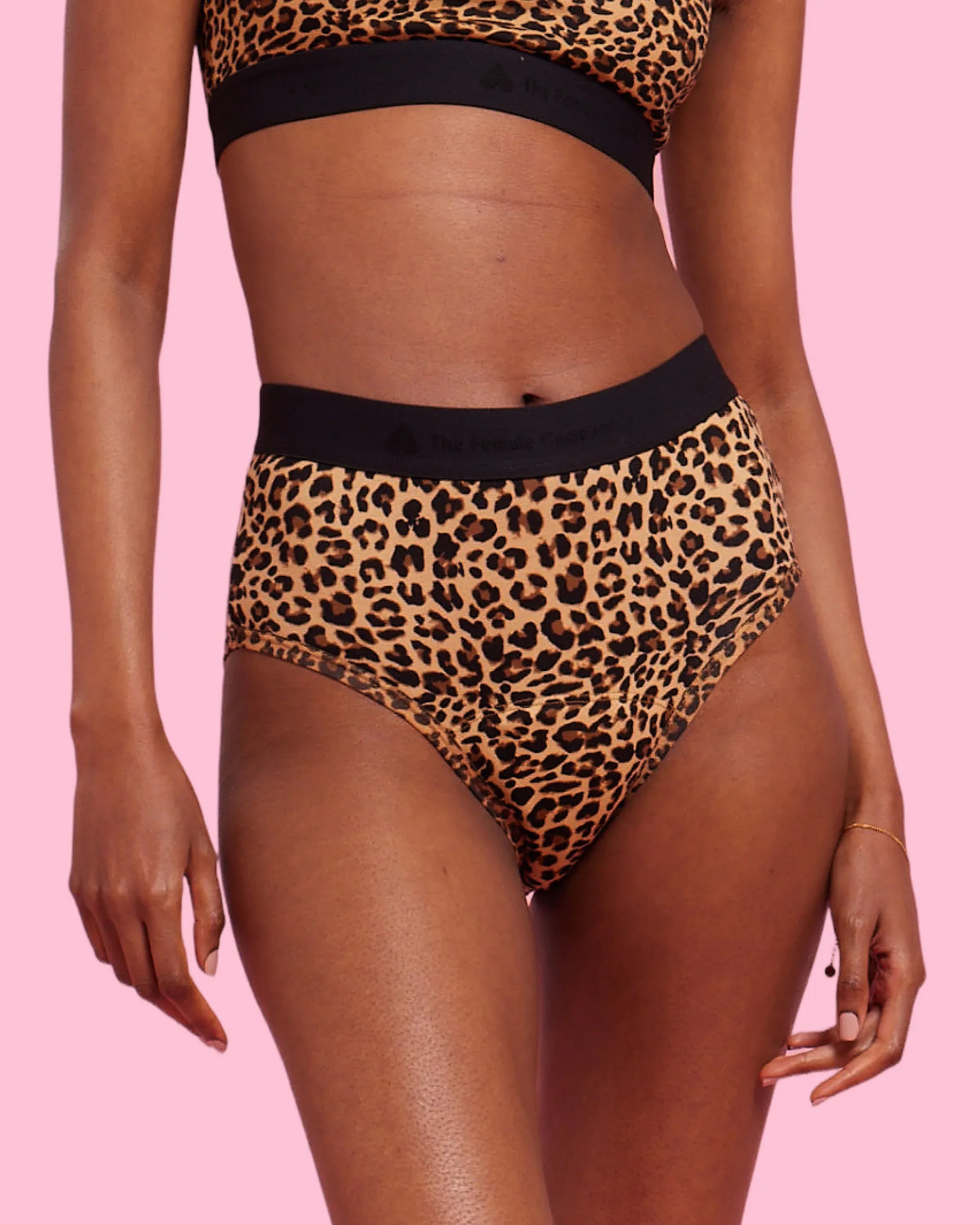the-female-company-ultra-strong-high-waist-2-0-period-panty-leo-collection-basic image 6