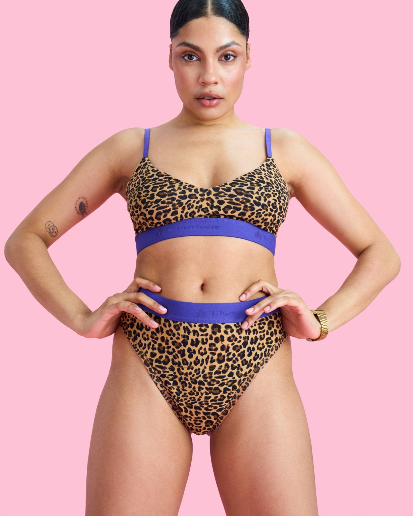 the-female-company-period-panty-ultra-strong-slip-leo-purple-mit-leo-print image 1