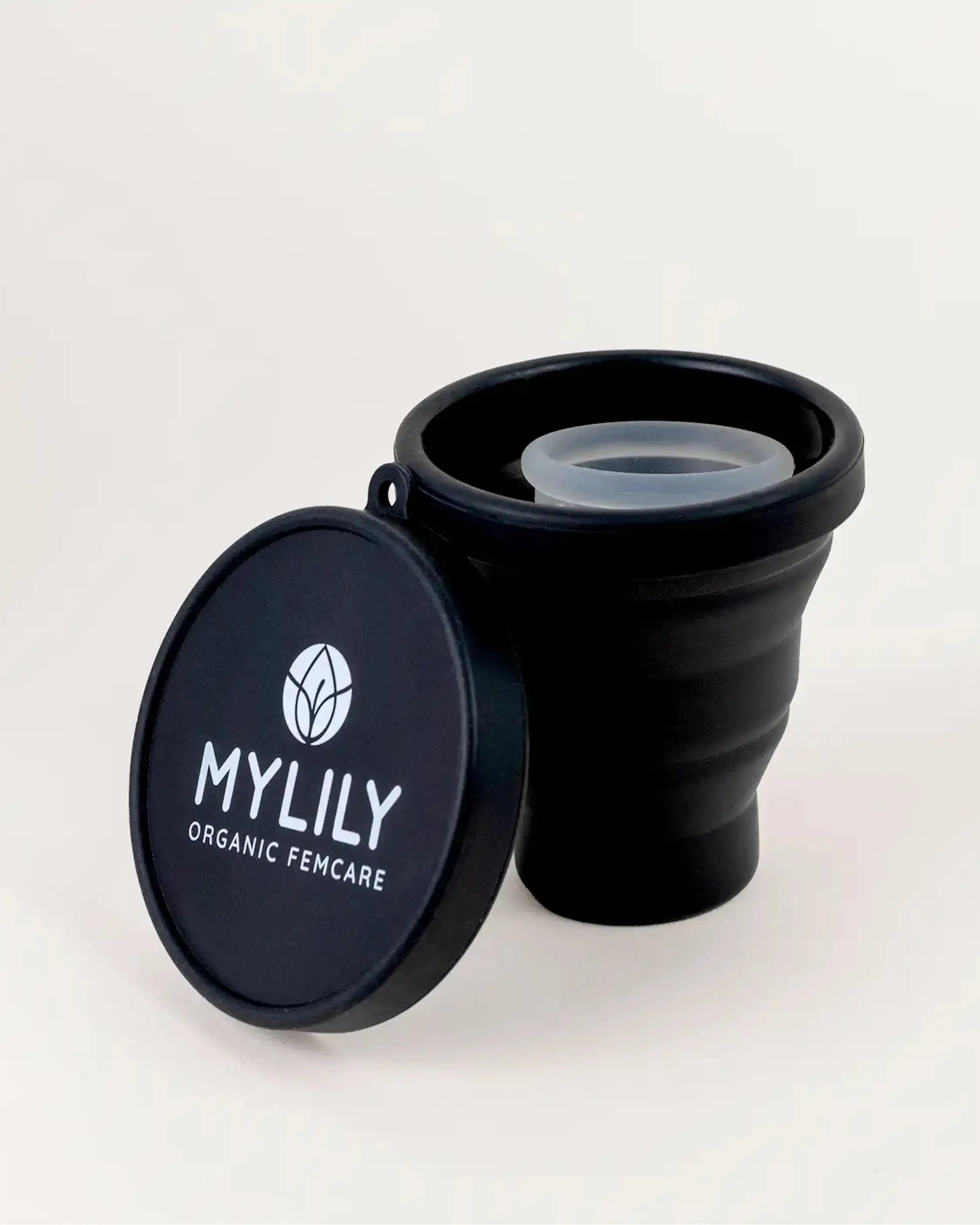mylily-menstruationstasse-bundle-mit-reinigungs-case-schwarz-wiederverwendbar image 1
