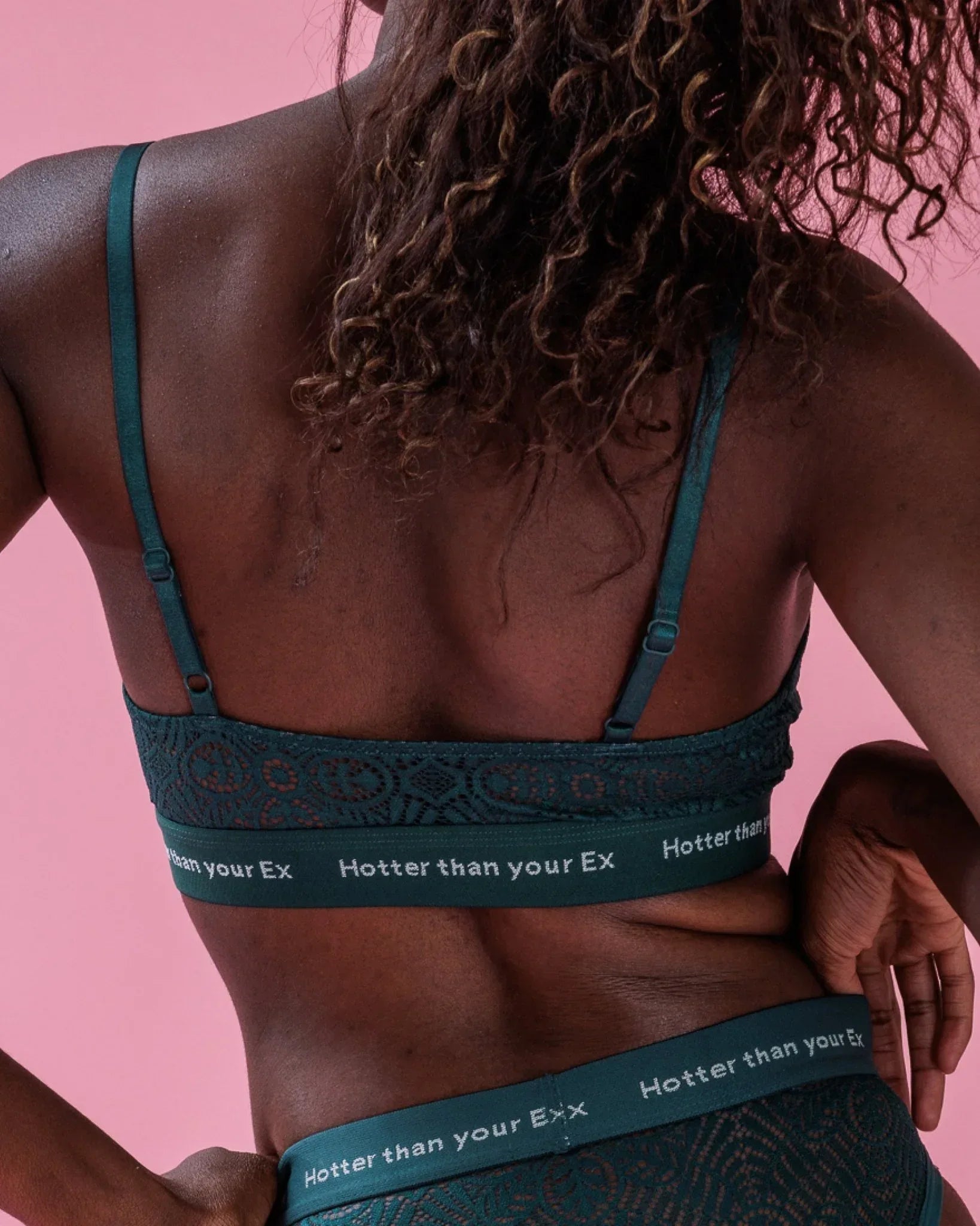 the-female-company-bralette-lace-drahtloses-spitzen-bralette-ohne-polster-mittle image 3