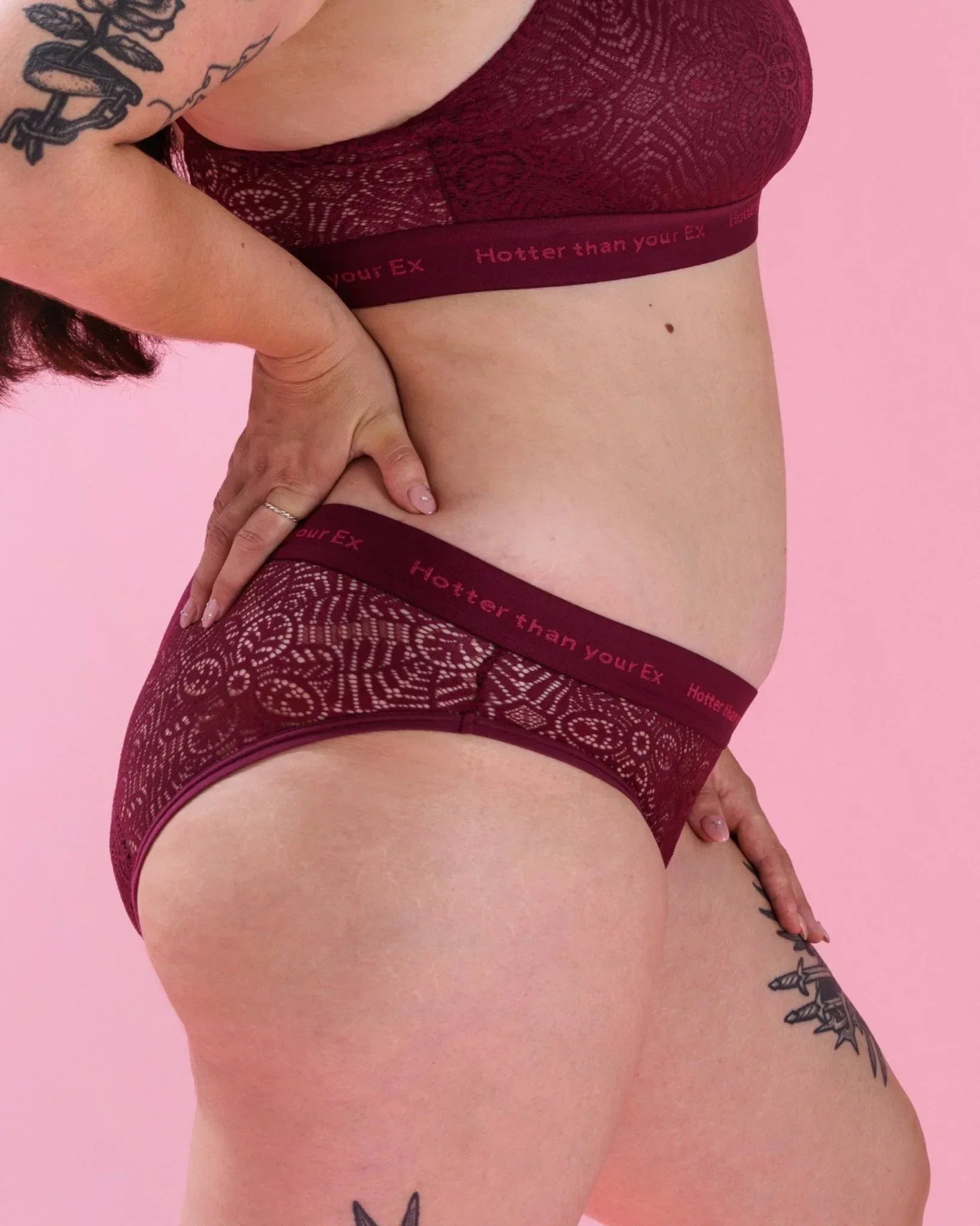 the-female-company-set-n-pples-bralette-lace-period-panty-extra-strong-slip-lace image 4