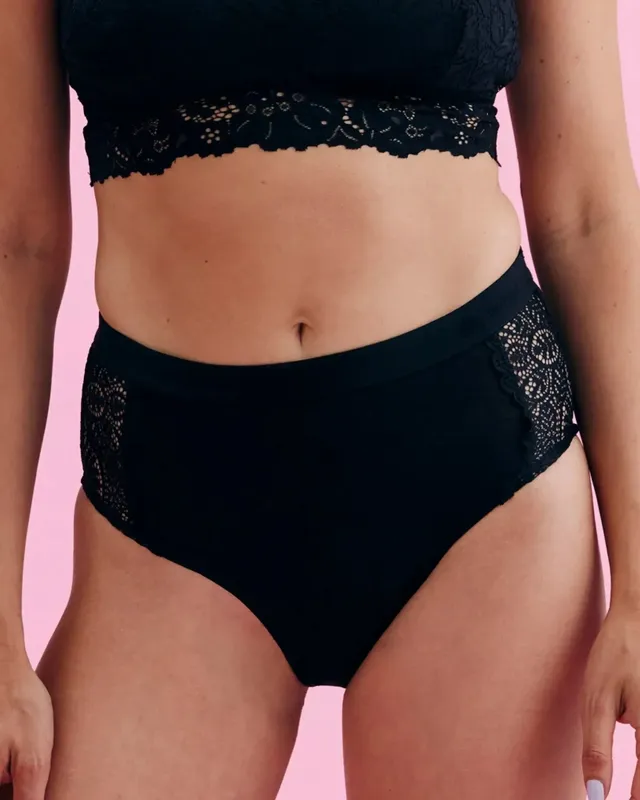 the-female-company-periodenslip-extra-strong-high-waist-mit-spitze image 1