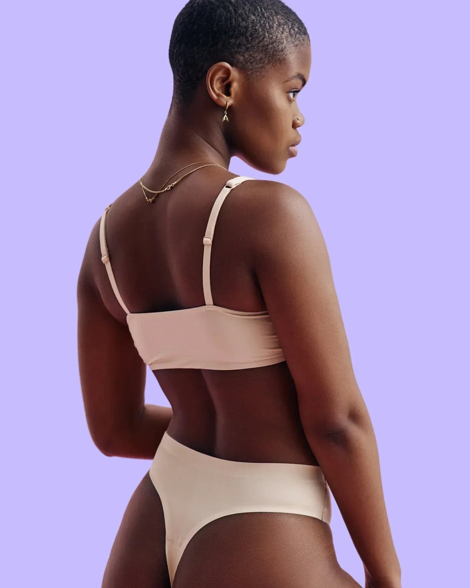 the-female-company-daysics-tanga-light-seamless-offwhite-fluid-protection image 8