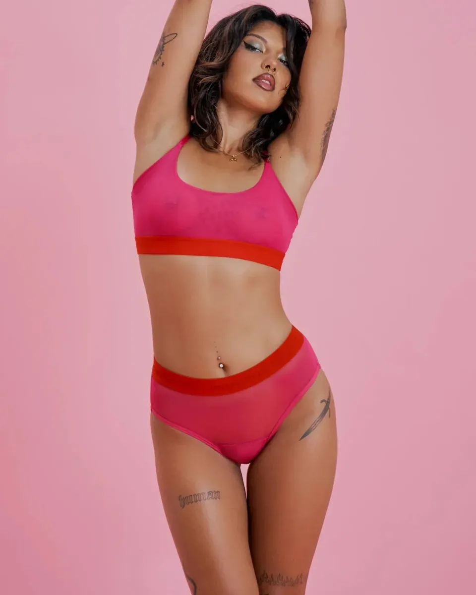 the-female-company-set-n-pples-bralette-mesh-slip-extra-strong-fuchsia image 1